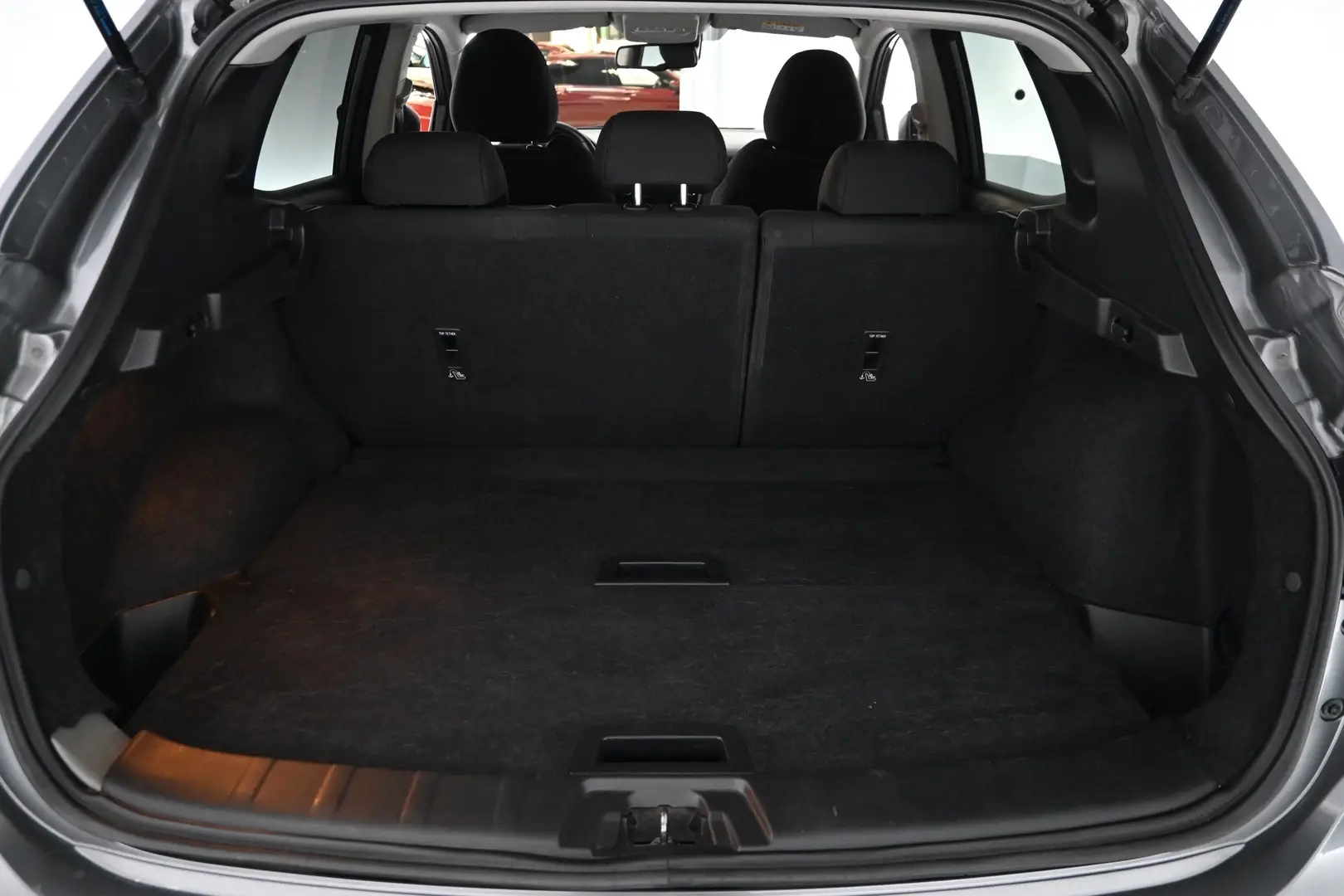 Car Image - 3Nv4244QERsHLeMtJfqLAy