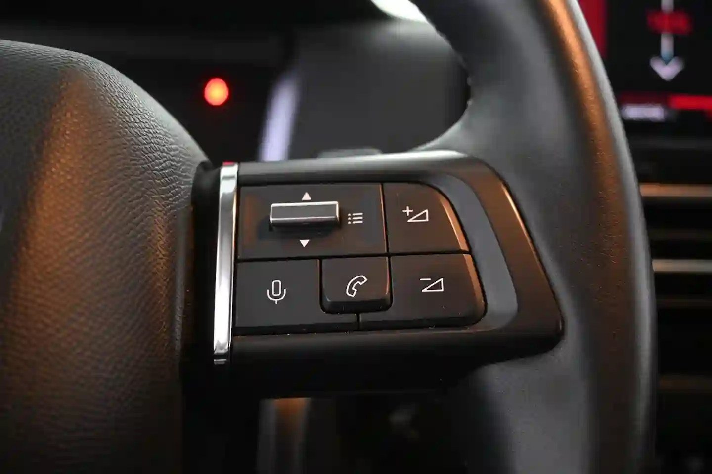 Car Image - 6yZKIKkb0eKhZVjoGconxX