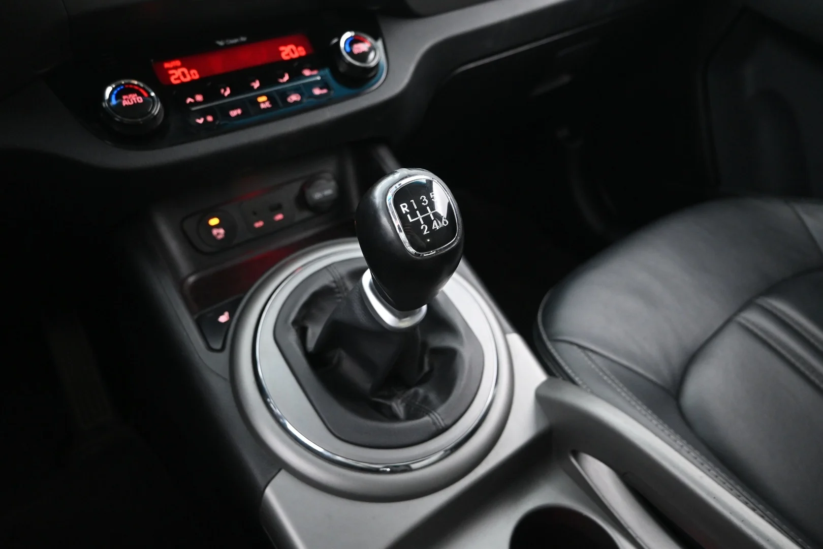 Car Image - 5neEArSanQoViVBsj59v0Q