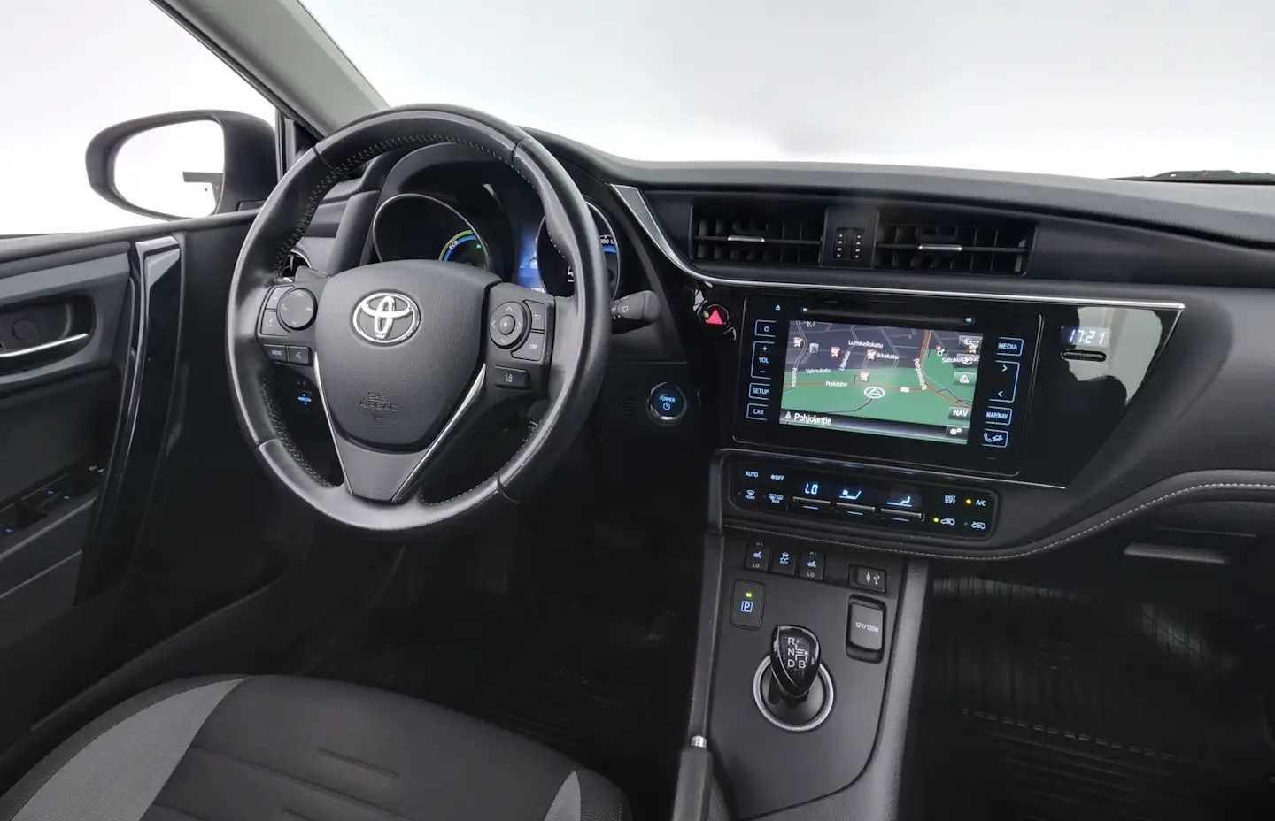 Car Image - 2UCnjWFNFgQzNzDpmMnt1e