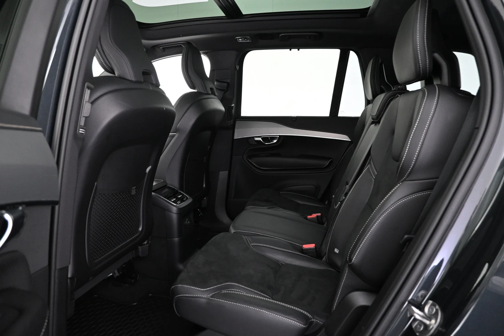 Car Image - 1AMuG9Je06uX0evOAEOkYc
