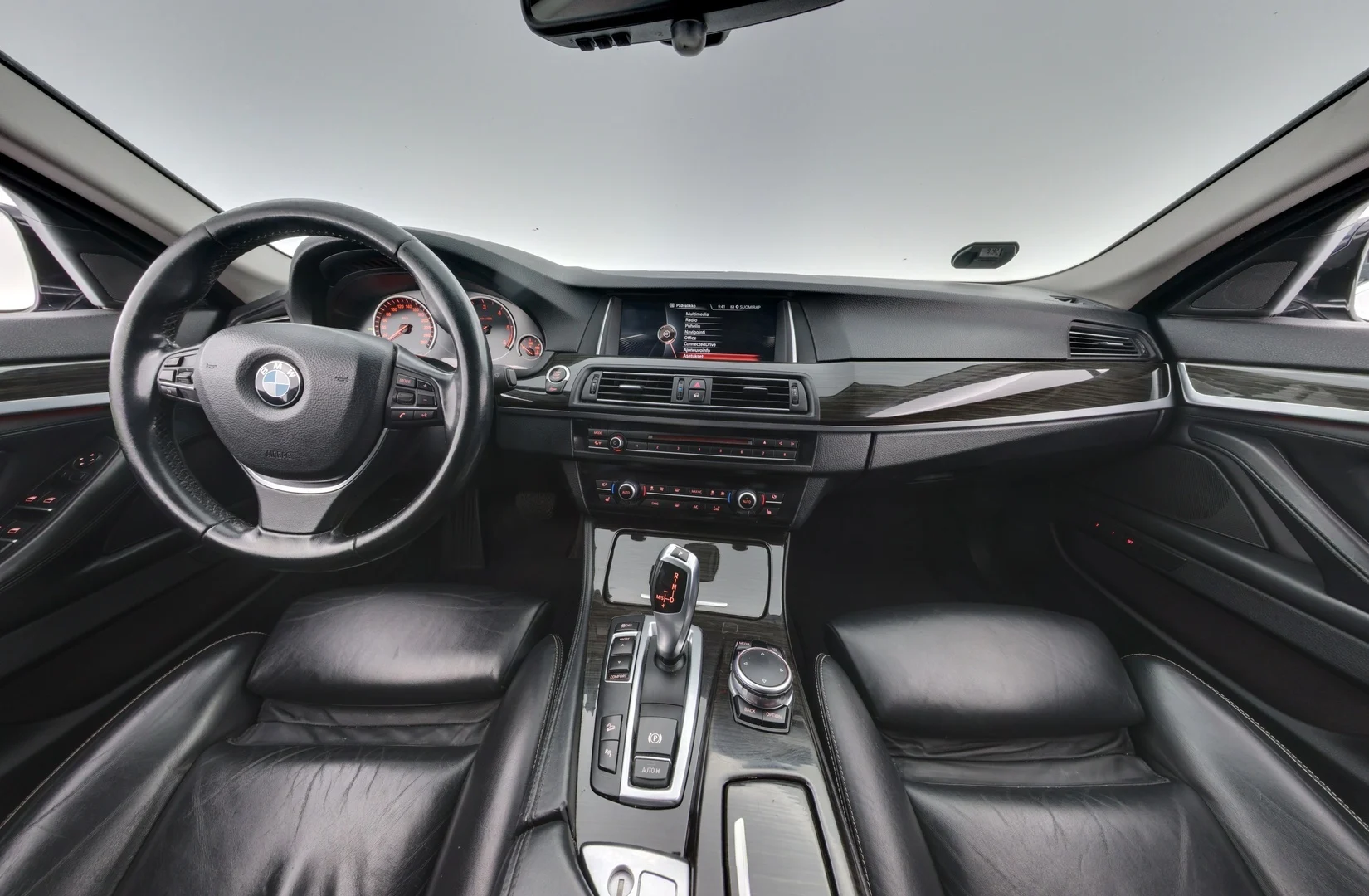 Car Image - 1G9z215f8XNzaMl8Yf8CzS