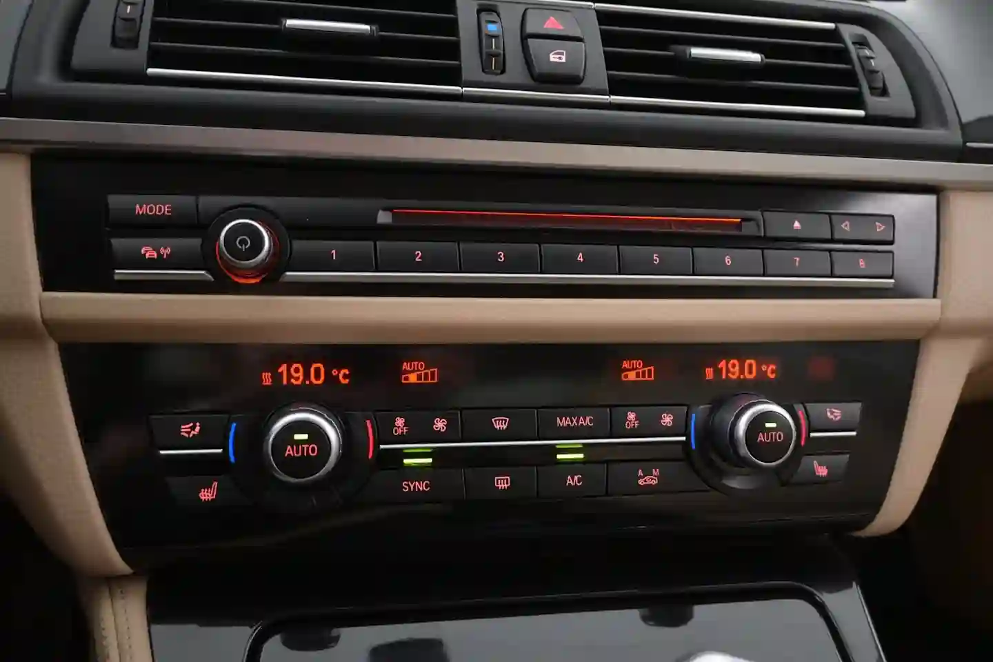 Car Image - 26Mlg1N8qDzmq2AMEK6ig8