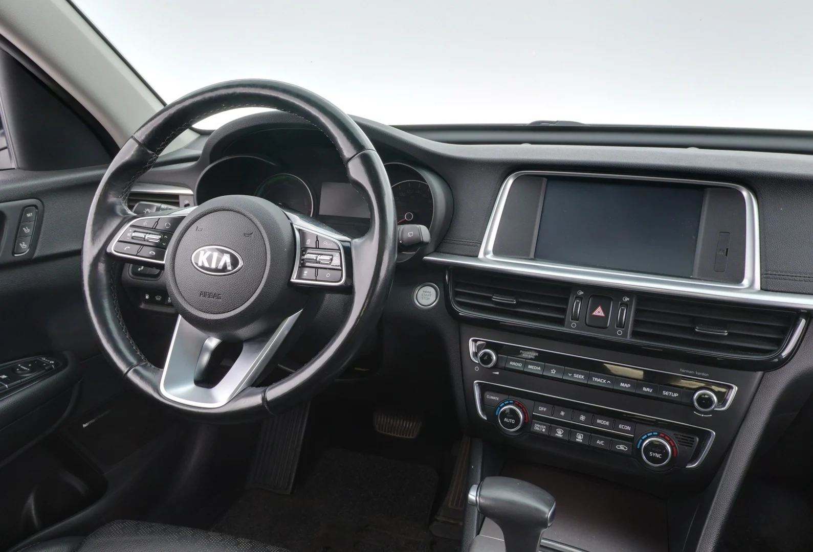 Car Image - 2iKhYbbW1Hu2n5Qz9ydLwJ