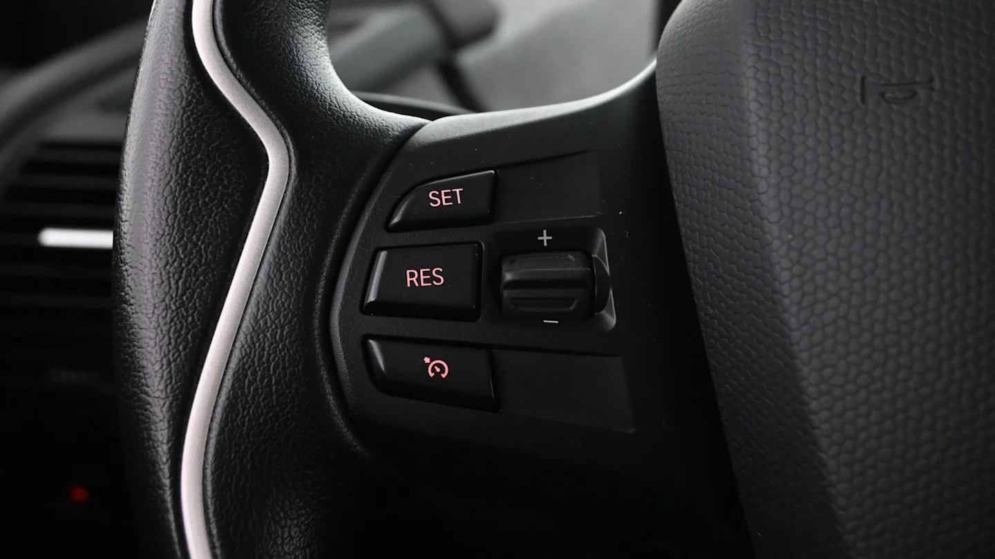 Car Image - 5envm0XXAVElpL4CFOxAb