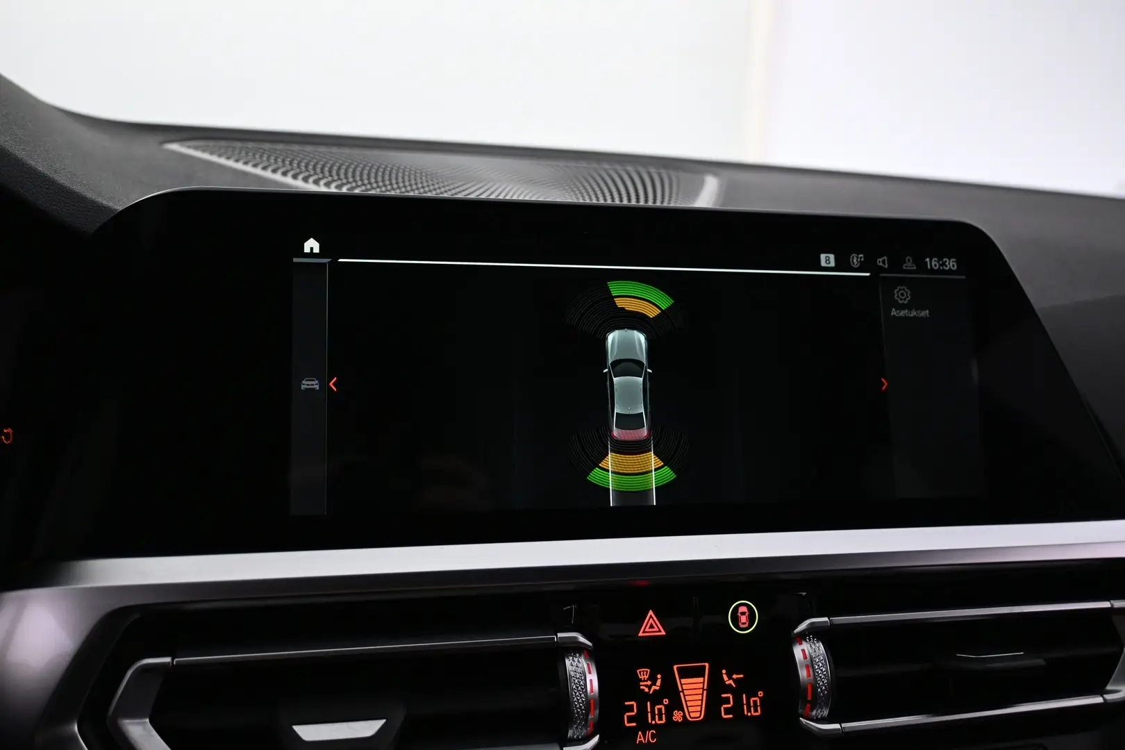 Car Image - 3hjxj8iRFGHO3WVbNedRHG