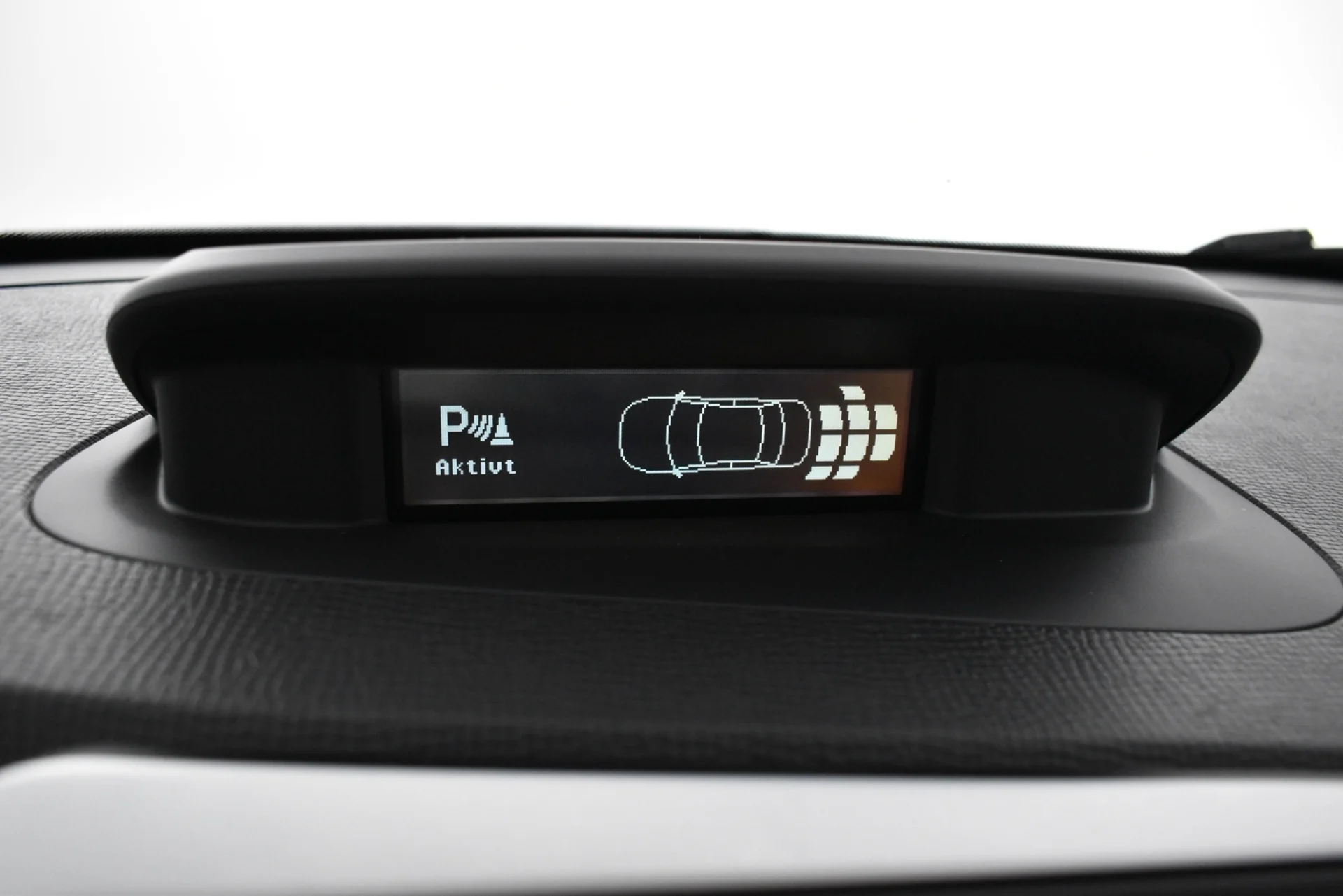 Car Image - 6yx4PC0leOzFzBO3UplpDW