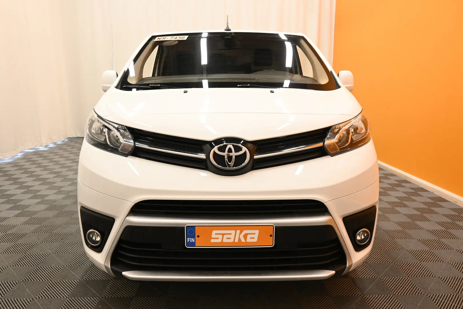 Car Image - 1KUM33XEESLai3At9q4SXJ
