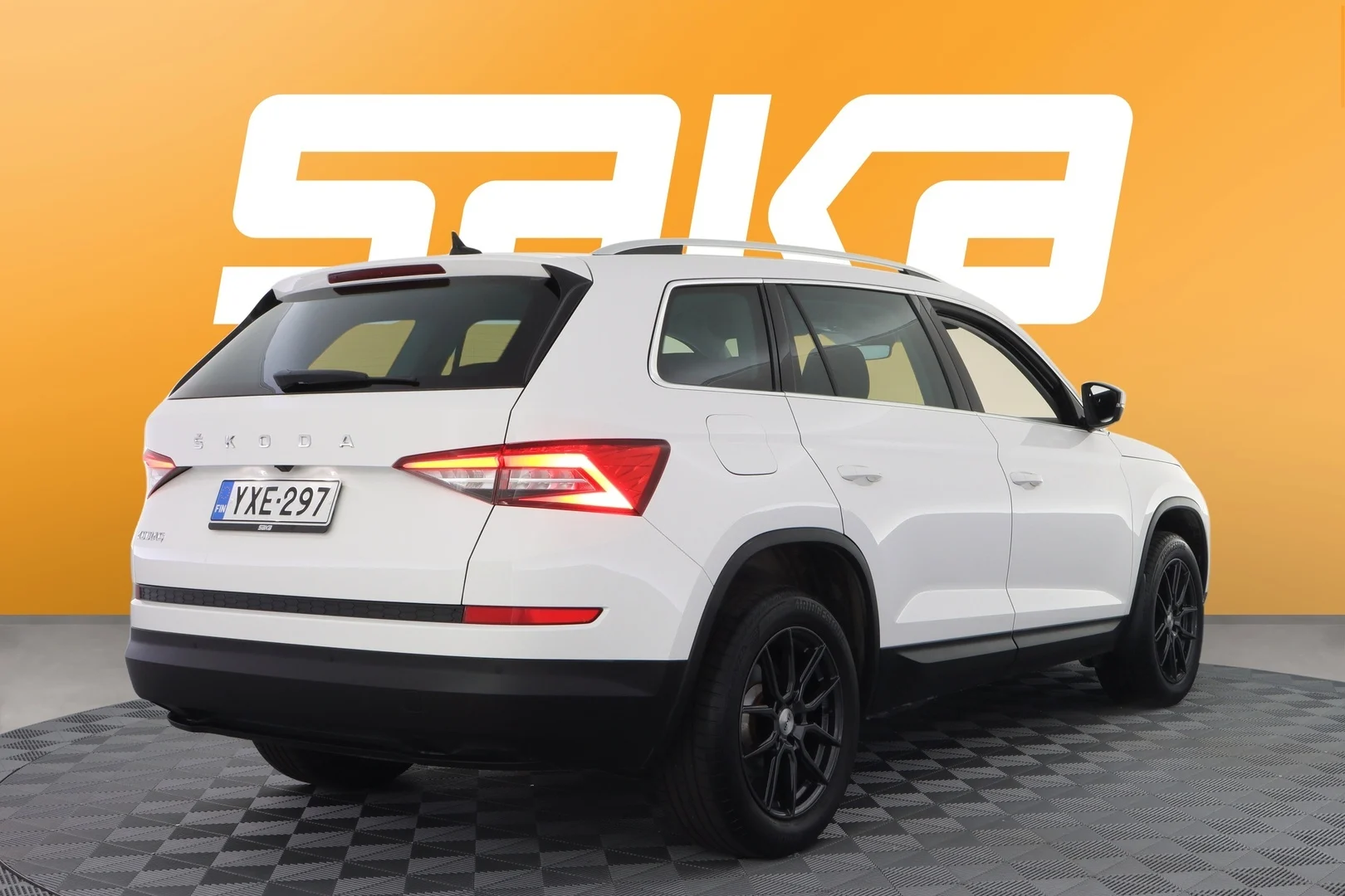Car Image - 1uvIyXhrzgIc2SwhIRrDkF