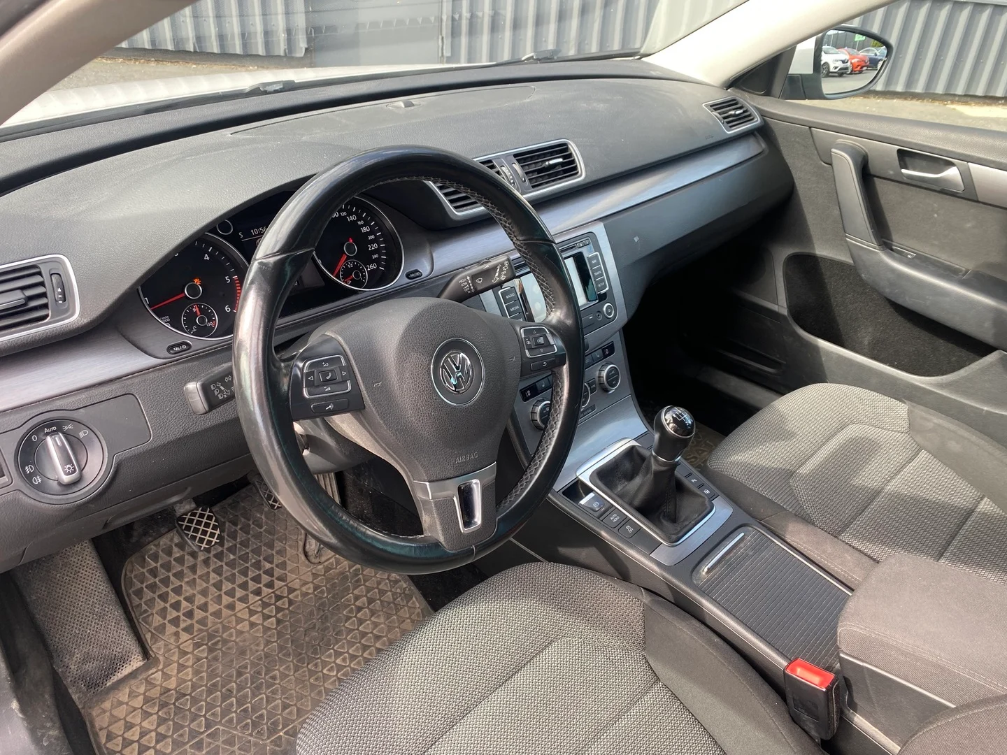Car Image - 4wStTQNP7IZxa1yE6lcRbt