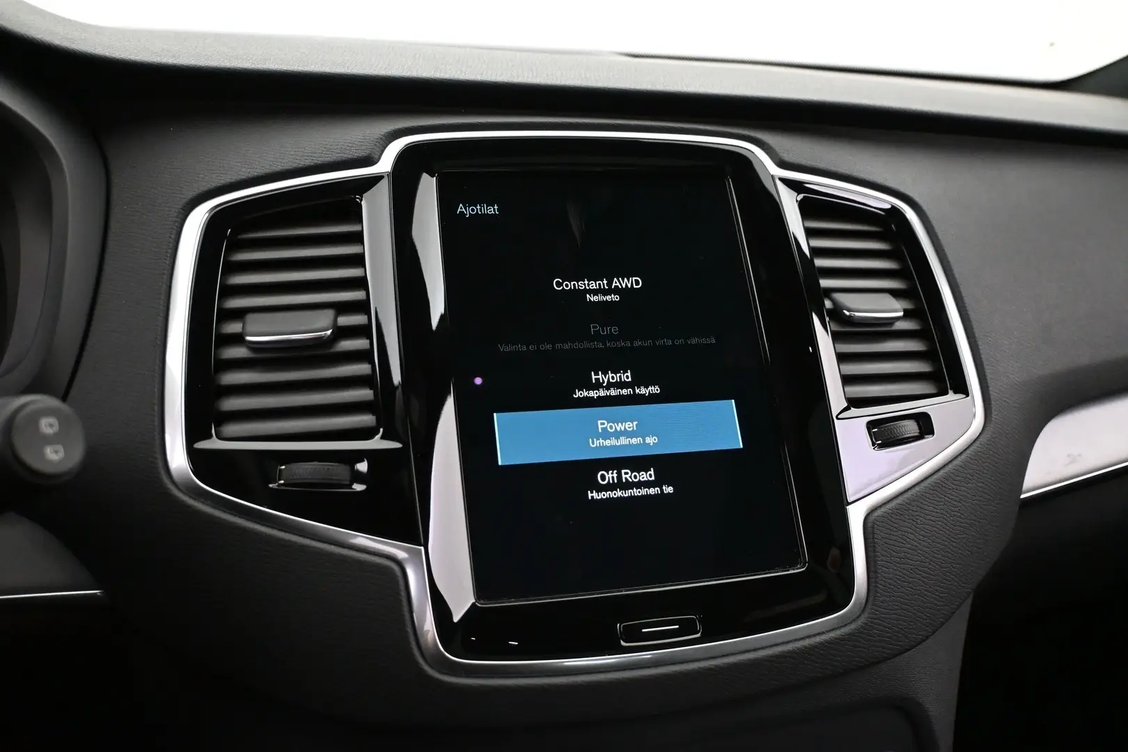 Car Image - 1QxwCYlWucRO8fRbMFIms9