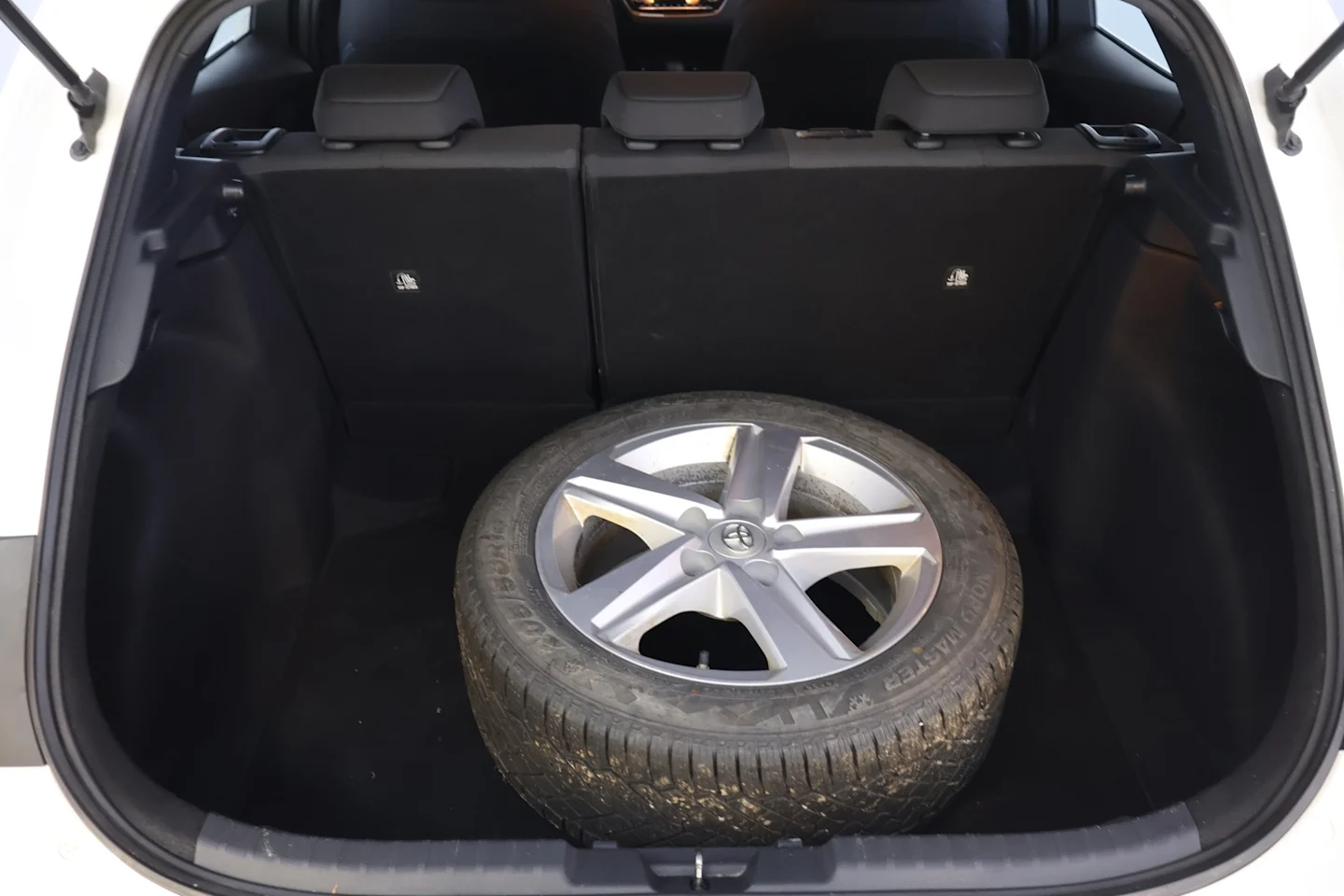 Car Image - 6VqthsnHtHyeQfHxWpdctt
