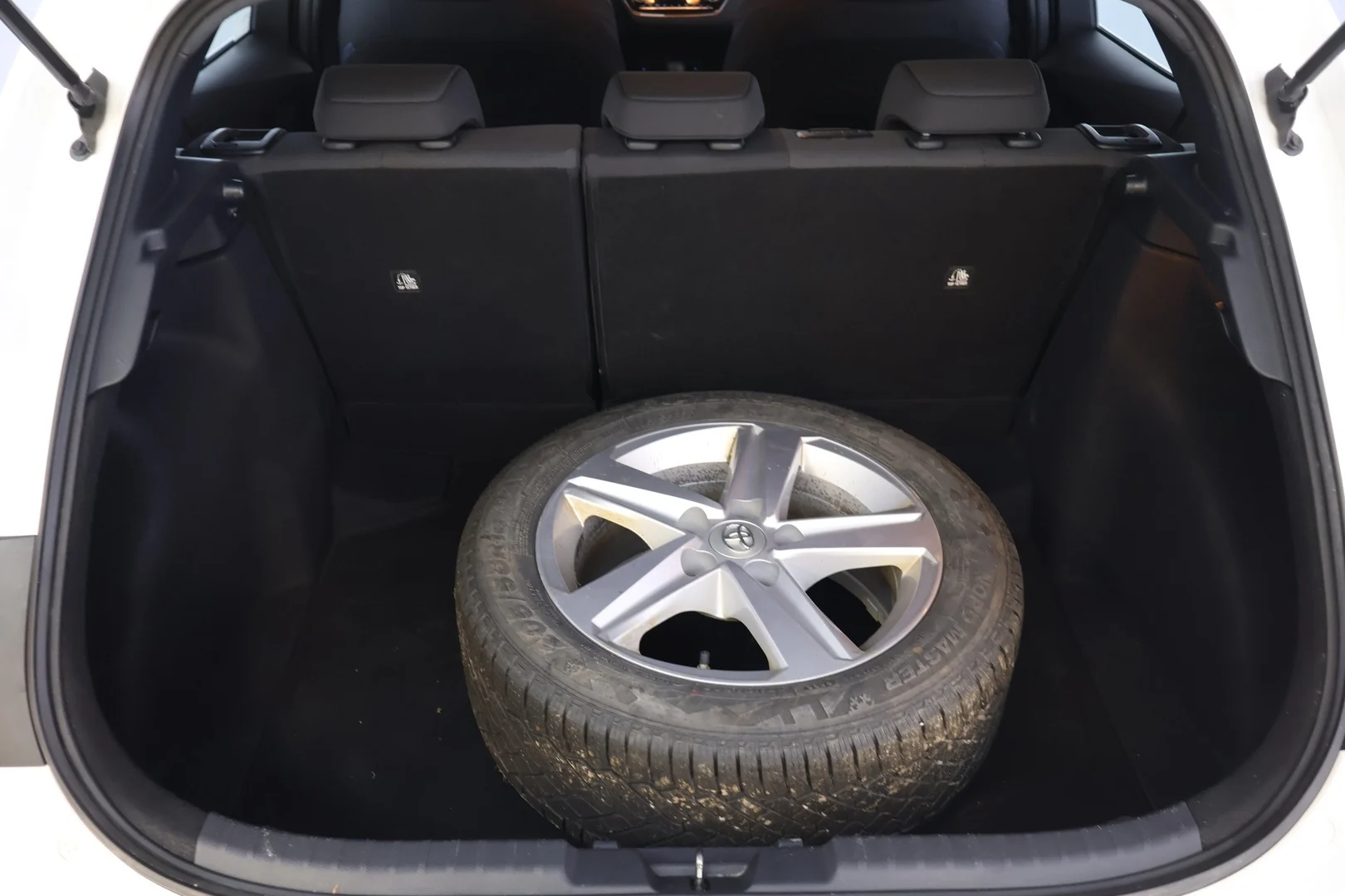 Car Image - 6VqthsnHtHyeQfHxWpdctt