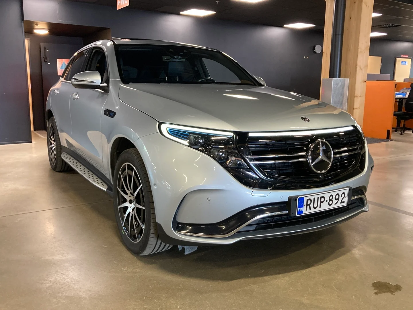 Car Image - 3TGSlq8m1d8w2pLLA23IMR