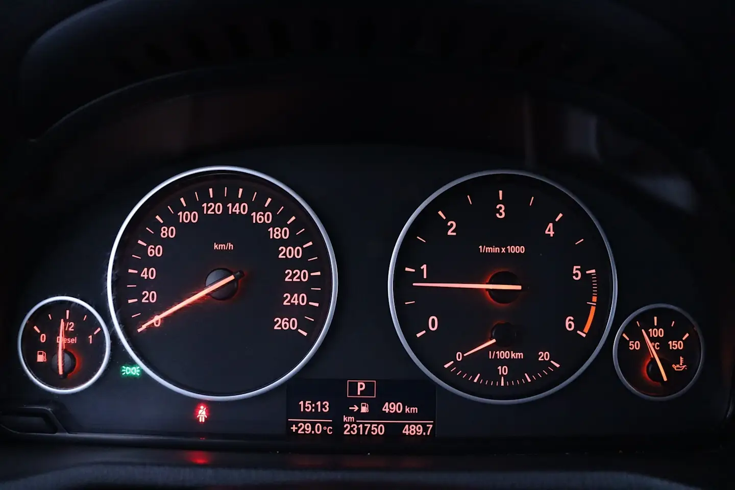 Car Image - X4Szc5fkUzPqg0HwNuQ8F