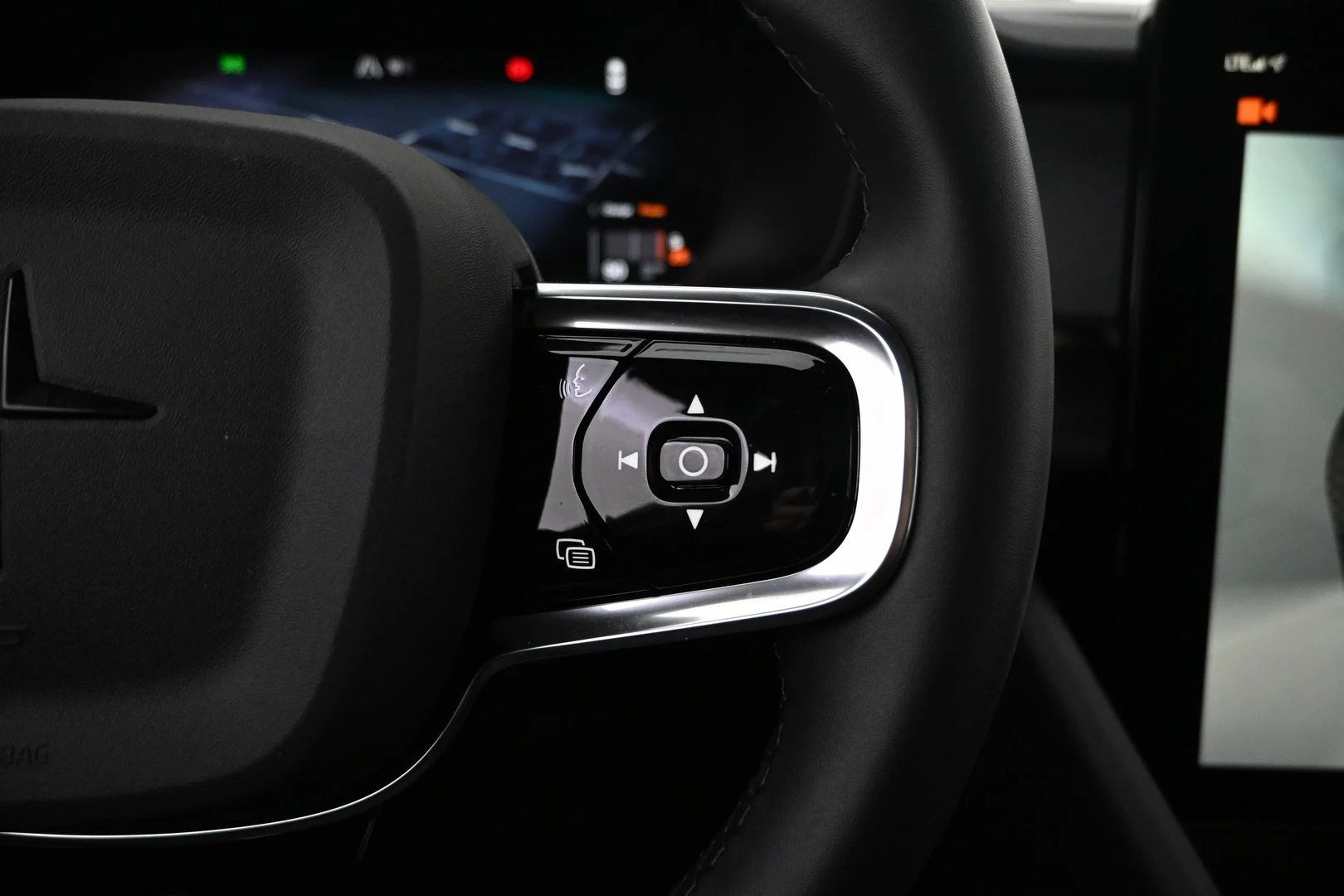 Car Image - 5XBexlcIyKhSuy38mFdKIO