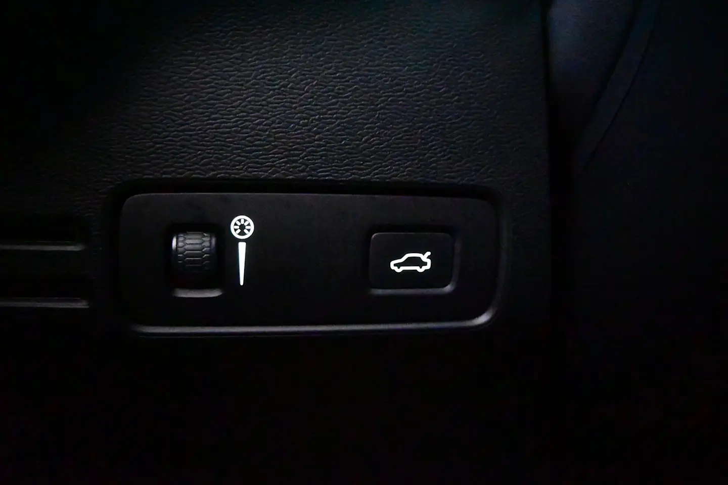 Car Image - 32QDzrarLenbHQuvJW6oJ0
