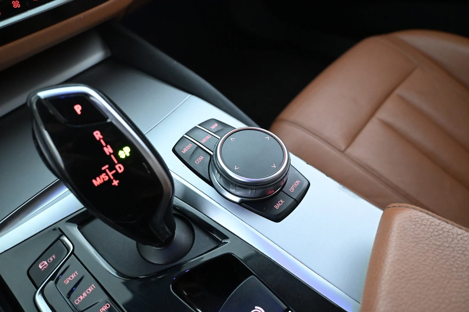 Car Image - 1269UeUG9h8MZwTUeCMWit