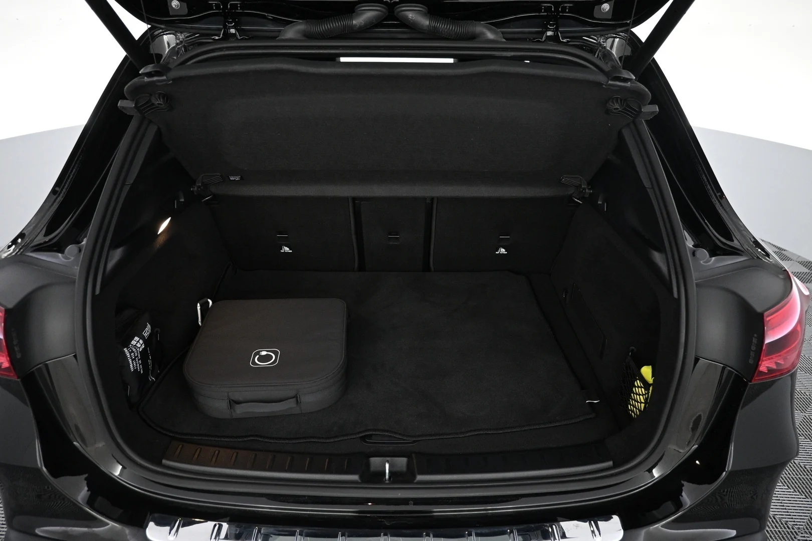 Car Image - 7MiZdp5eqcvrJRdQl1JFYs