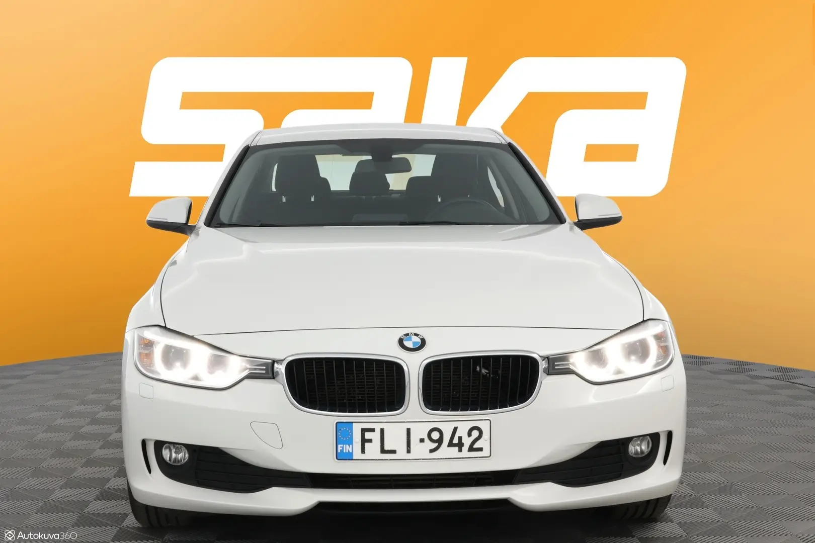 Car Image - dL6kL8kPbdXfSG6r5TzPE