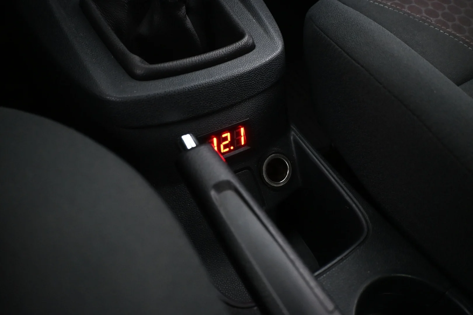 Car Image - 6J61LkNJs3Jkl2nFPBn3qa