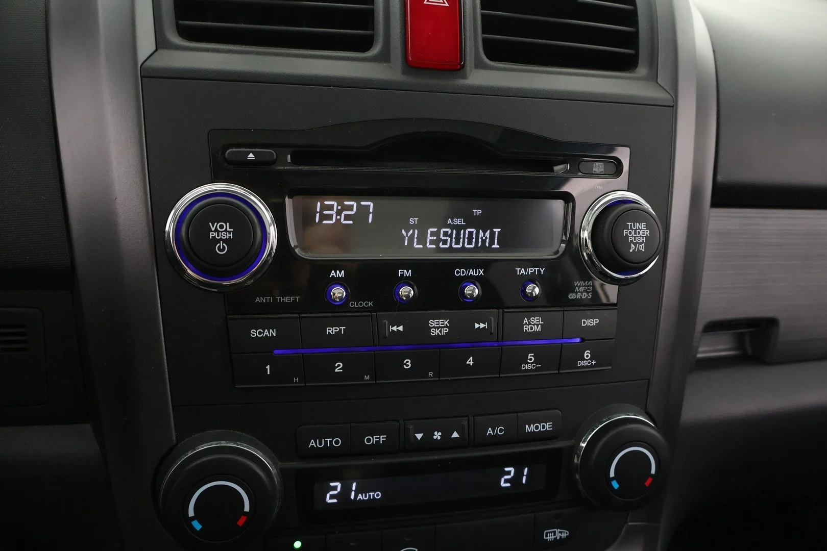 Car Image - 6f1BCJ9XiQvvRR33edd1VX