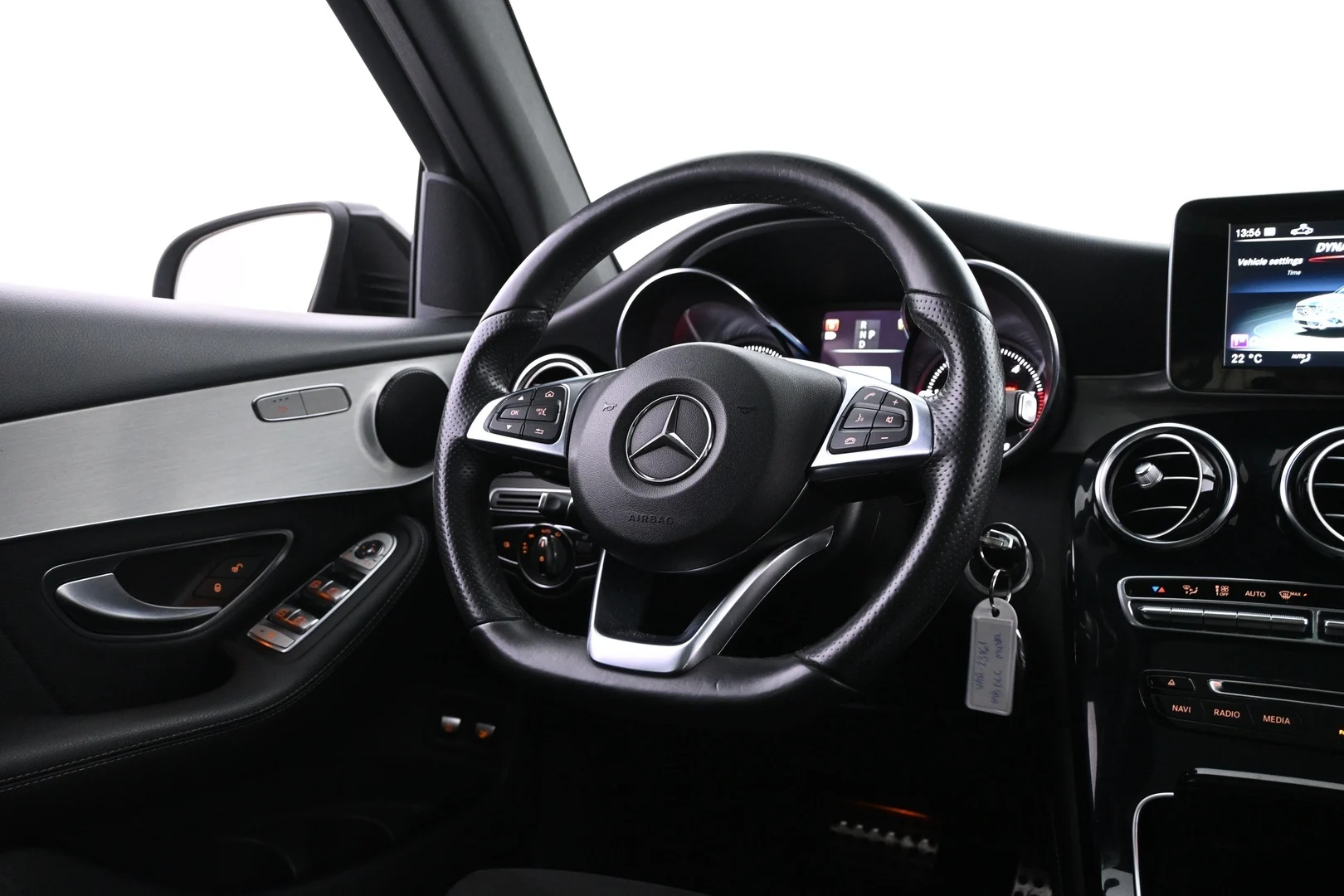 Car Image - cl2Icri9YlUb72I7zpfOd