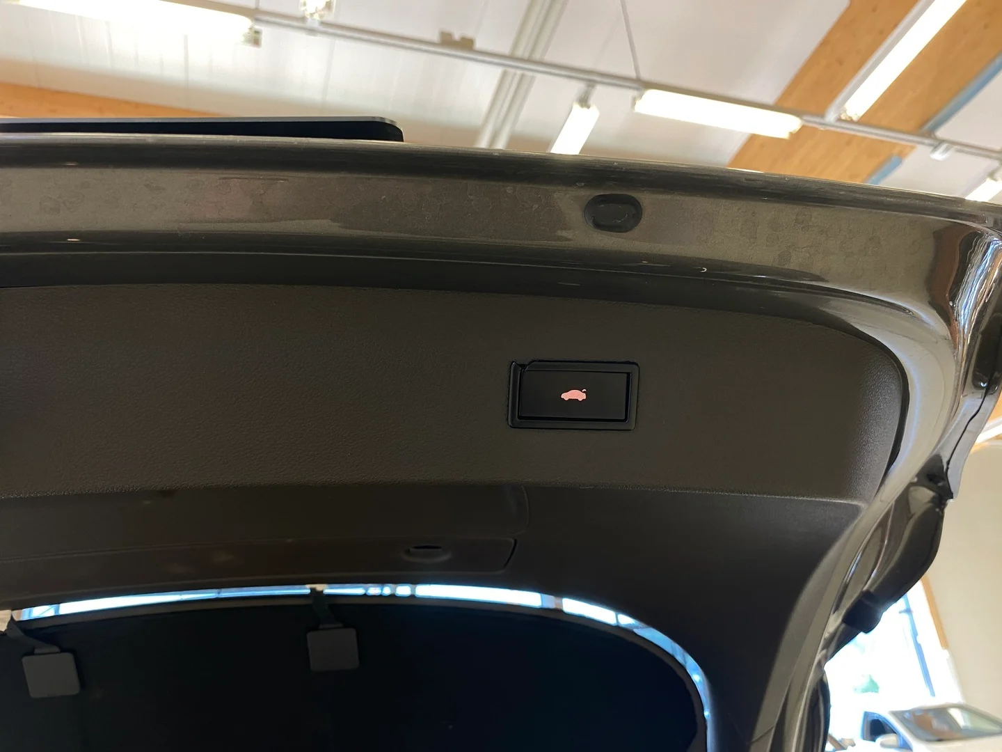 Car Image - 7Gj14O4VX36msYuf3JEw6K