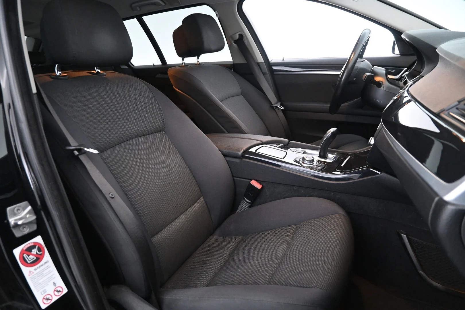 Car Image - 1Qu8pjZSz7YGQFwwP7TZvU