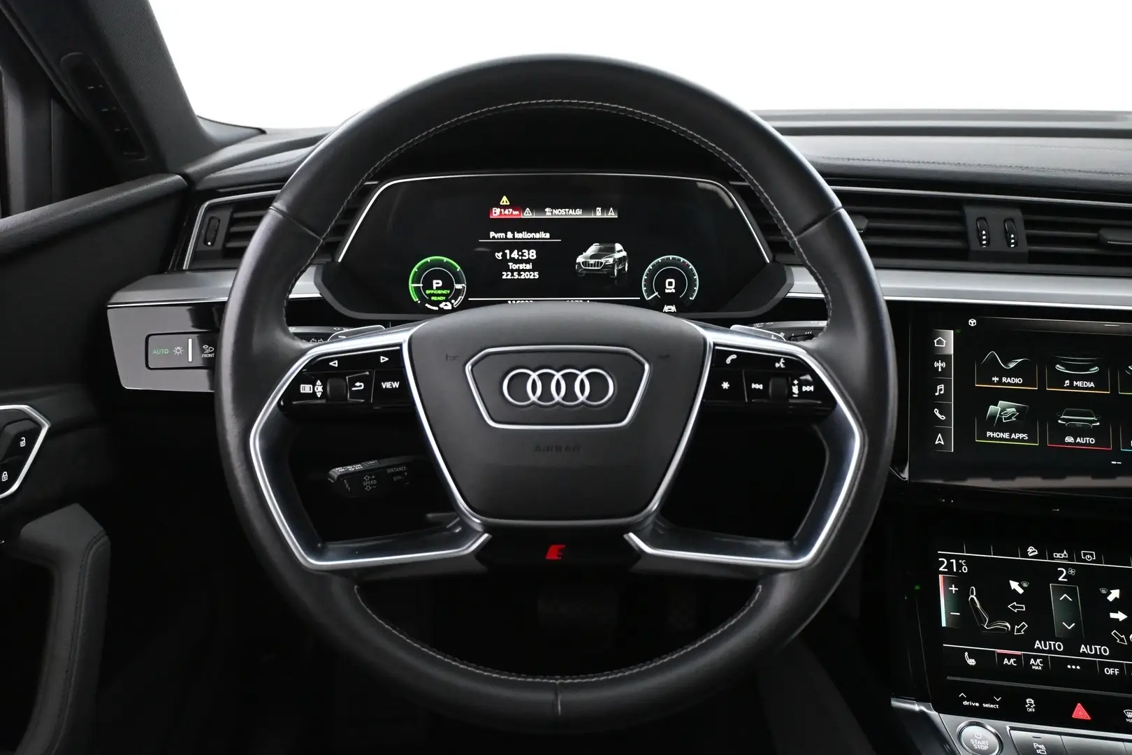 Car Image - 2YCRTGmSpT41jf5K9vQIAt