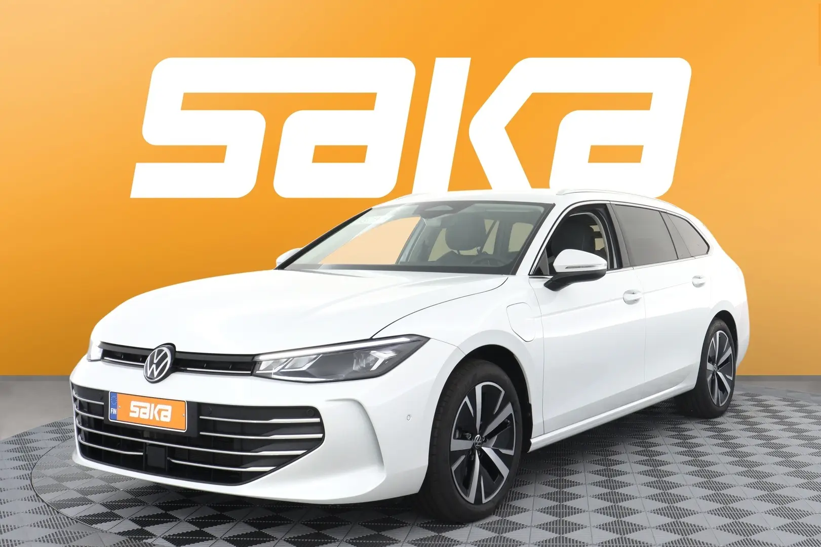 Car Image - 3slfATf0rNdZgaj7HNn875