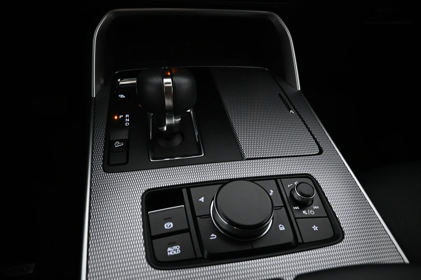 Car Image - 5vaR0lFfFdDrzryofPq7MR