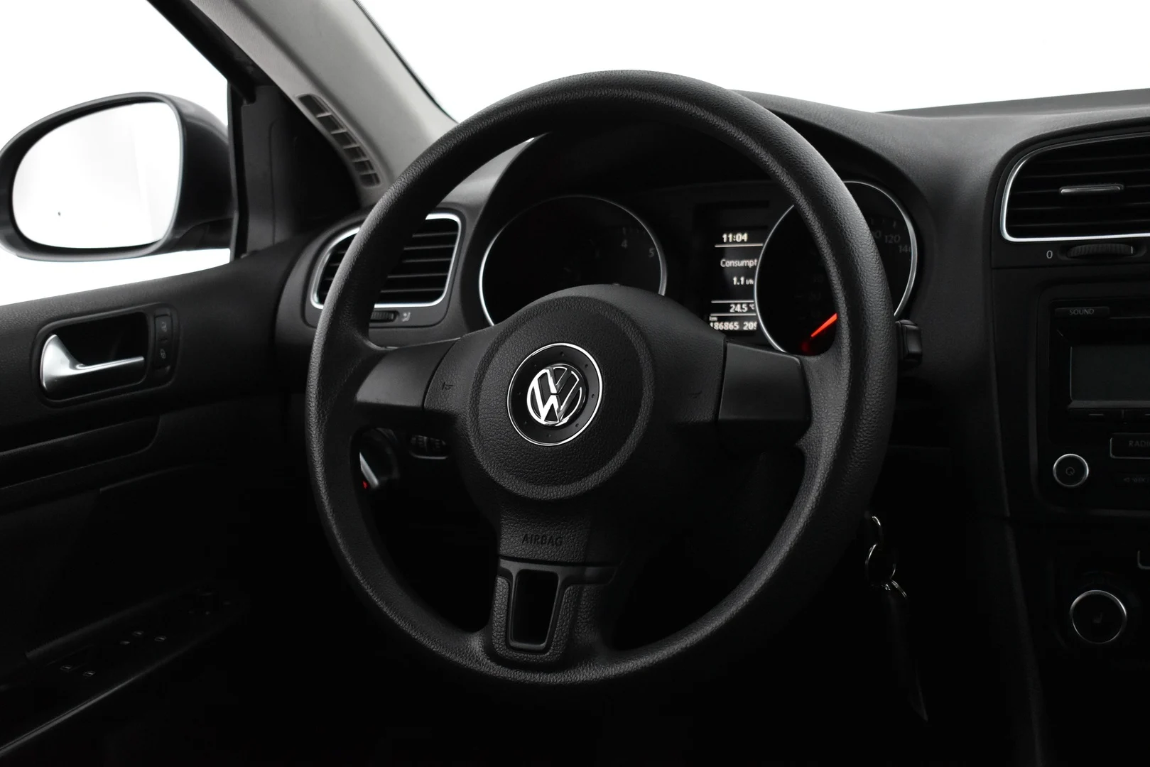 Car Image - 1ABy5eIMUFbiKV30ewBr7k