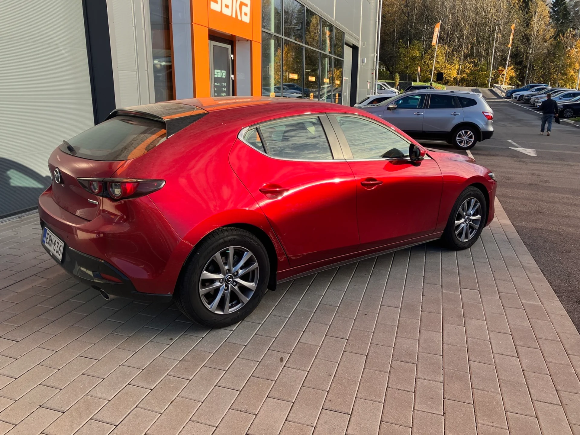 Car Image - 402YxUePzgbN3qubyAccYg