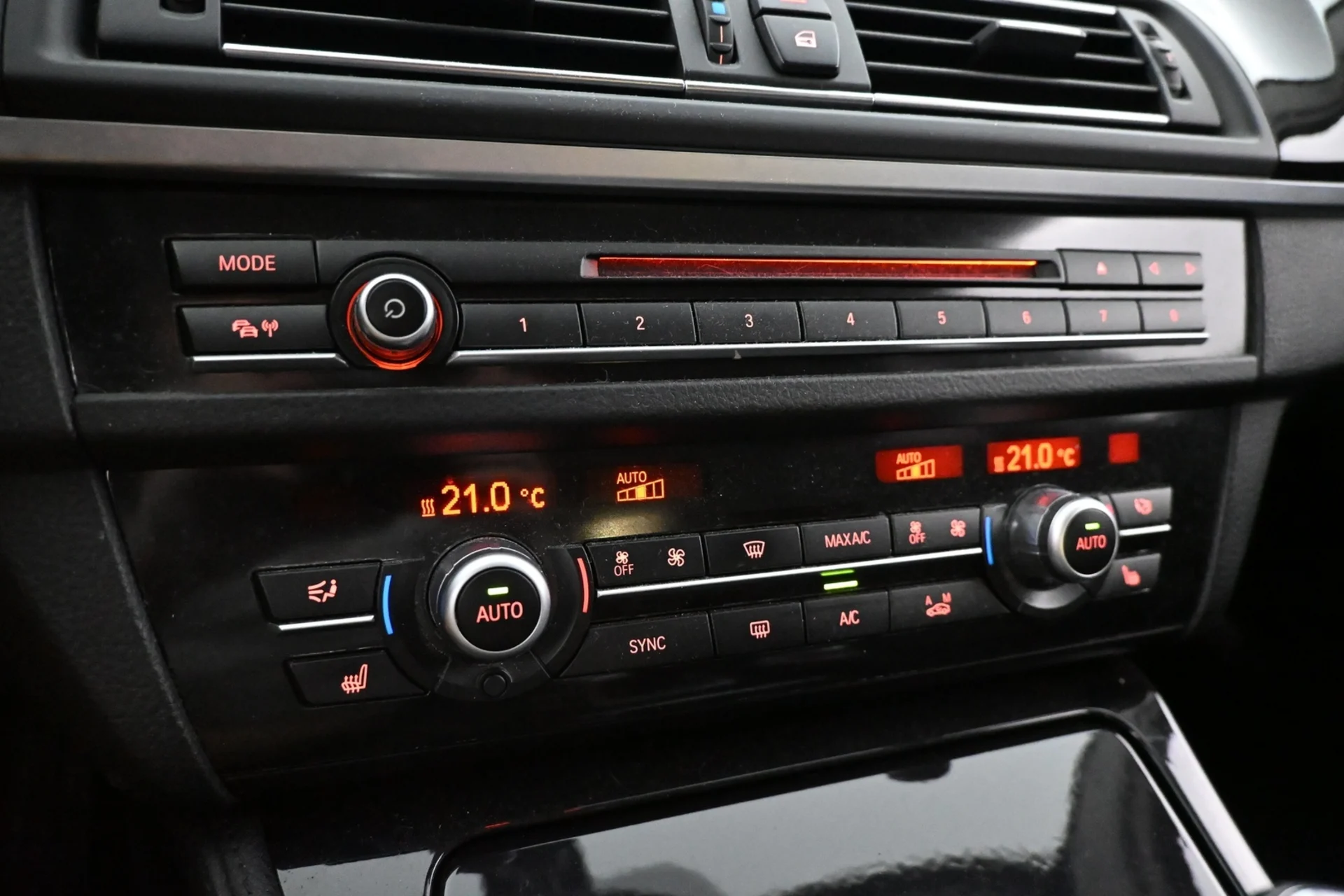 Car Image - 2iCYqVT1Ztpr4IeptAMqD6