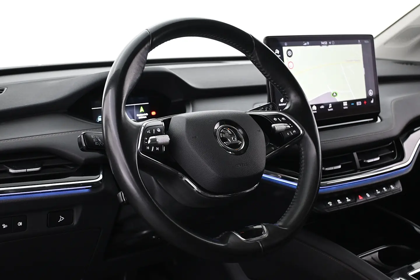 Car Image - mVZmOWxt2wRH9USVKfZW9