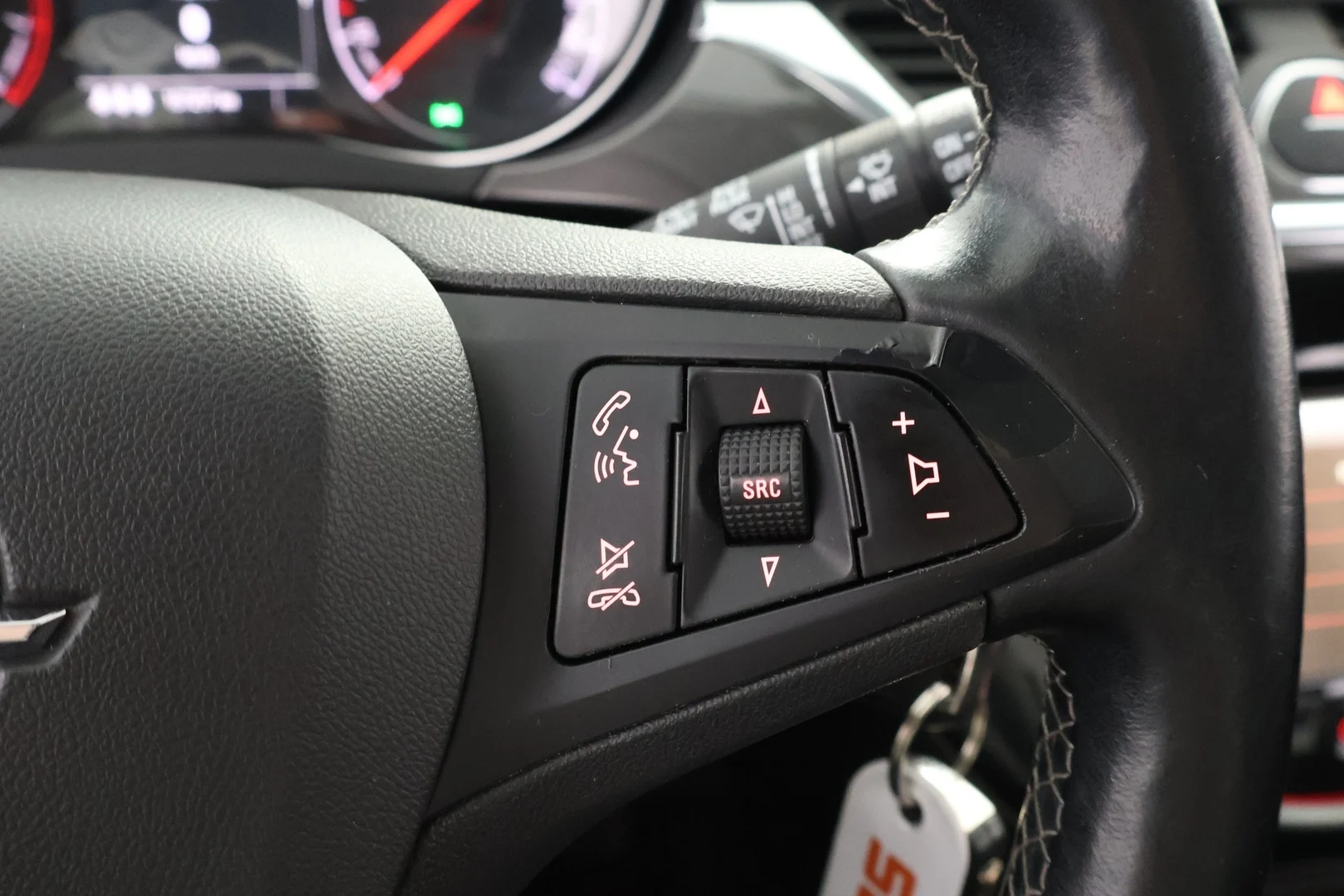 Car Image - 2vpp2fjhoxNPeQJX36v8tS