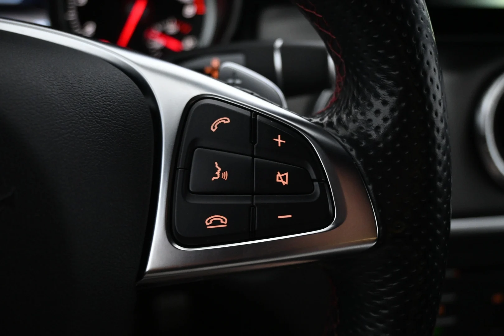 Car Image - 2nMxJGv8h69omlLCzQnvKA