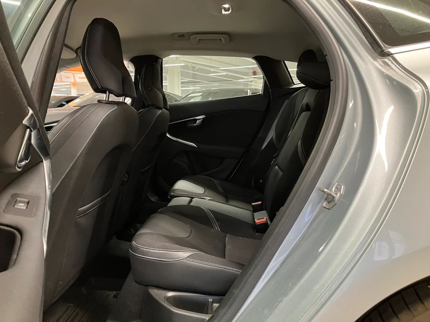 Car Image - LzYxp5aezSF5s59PGkF3k