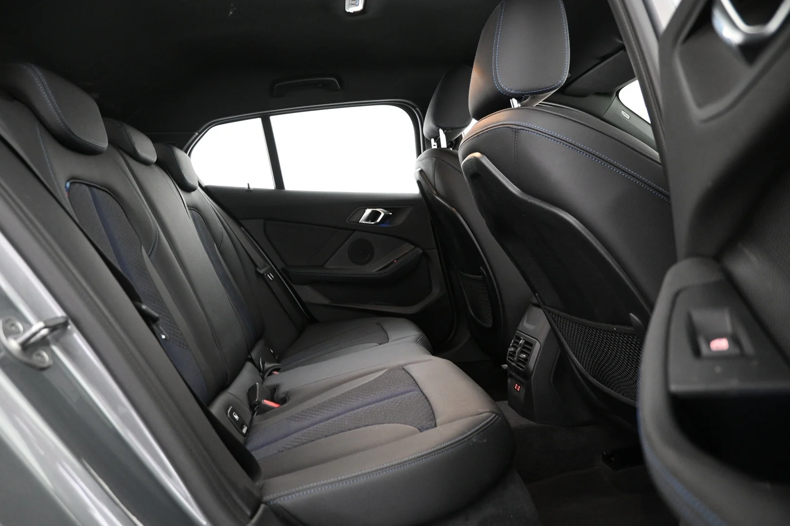 Car Image - 7fHgxNhHOwhzhpLeocwKPb