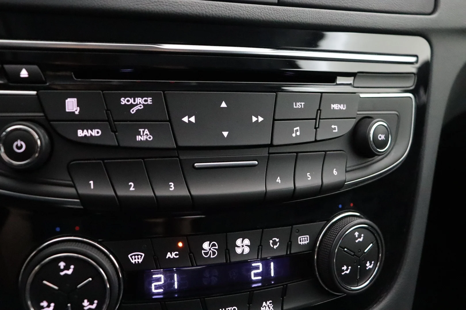 Car Image - 5t3rFjUcWBNxuRC5TX66o4