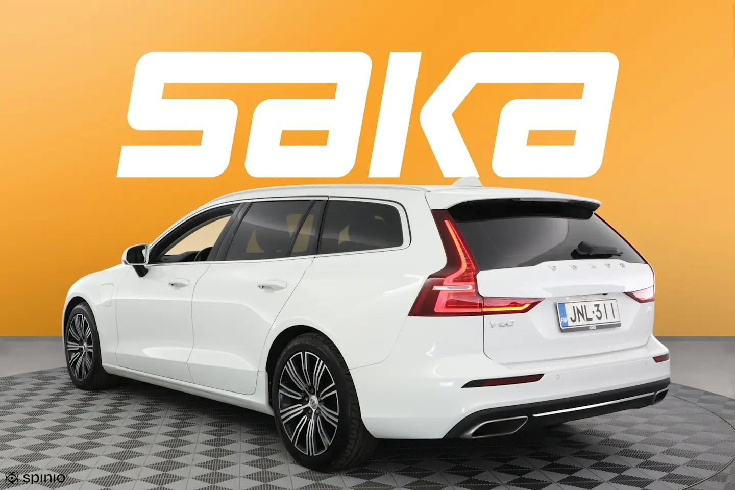 Car Image - uDDOUX4sCfxrj5MZD8XOL