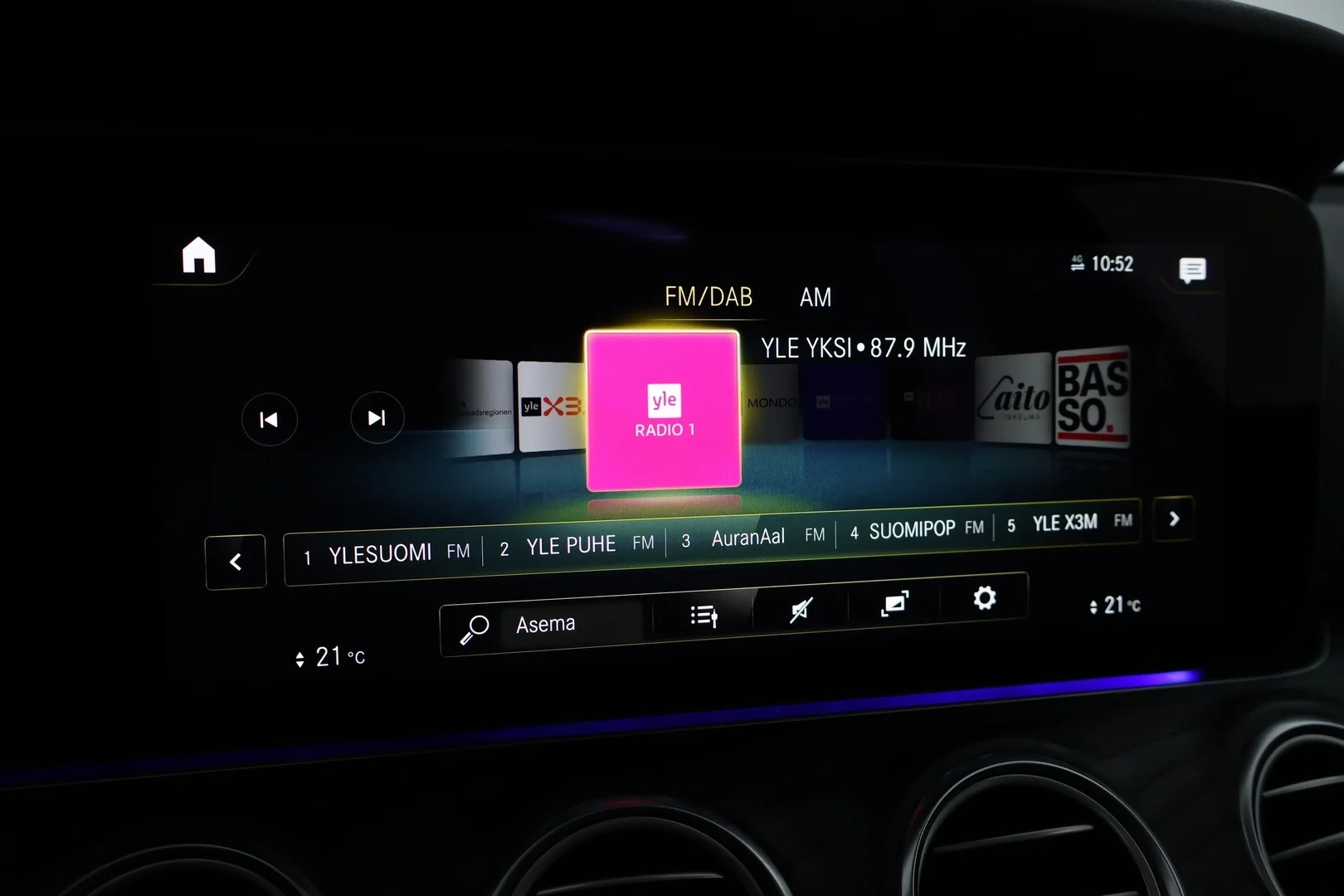 Car Image - 4SA7YsfF8f6We8WAcEsILE