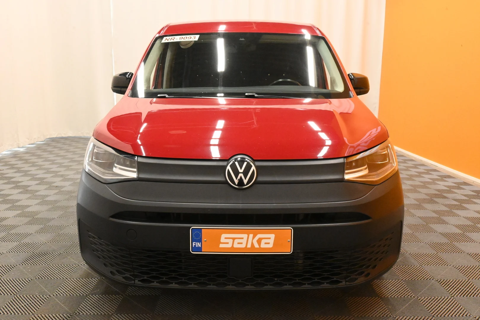 Car Image - 2zNzej9CTaxHta5BUwDk7R