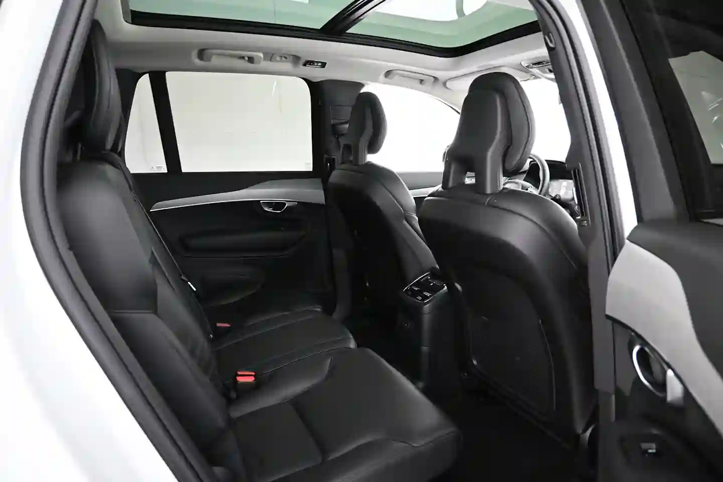 Car Image - 2nmVslyYfYRVBiDCM0o4pp