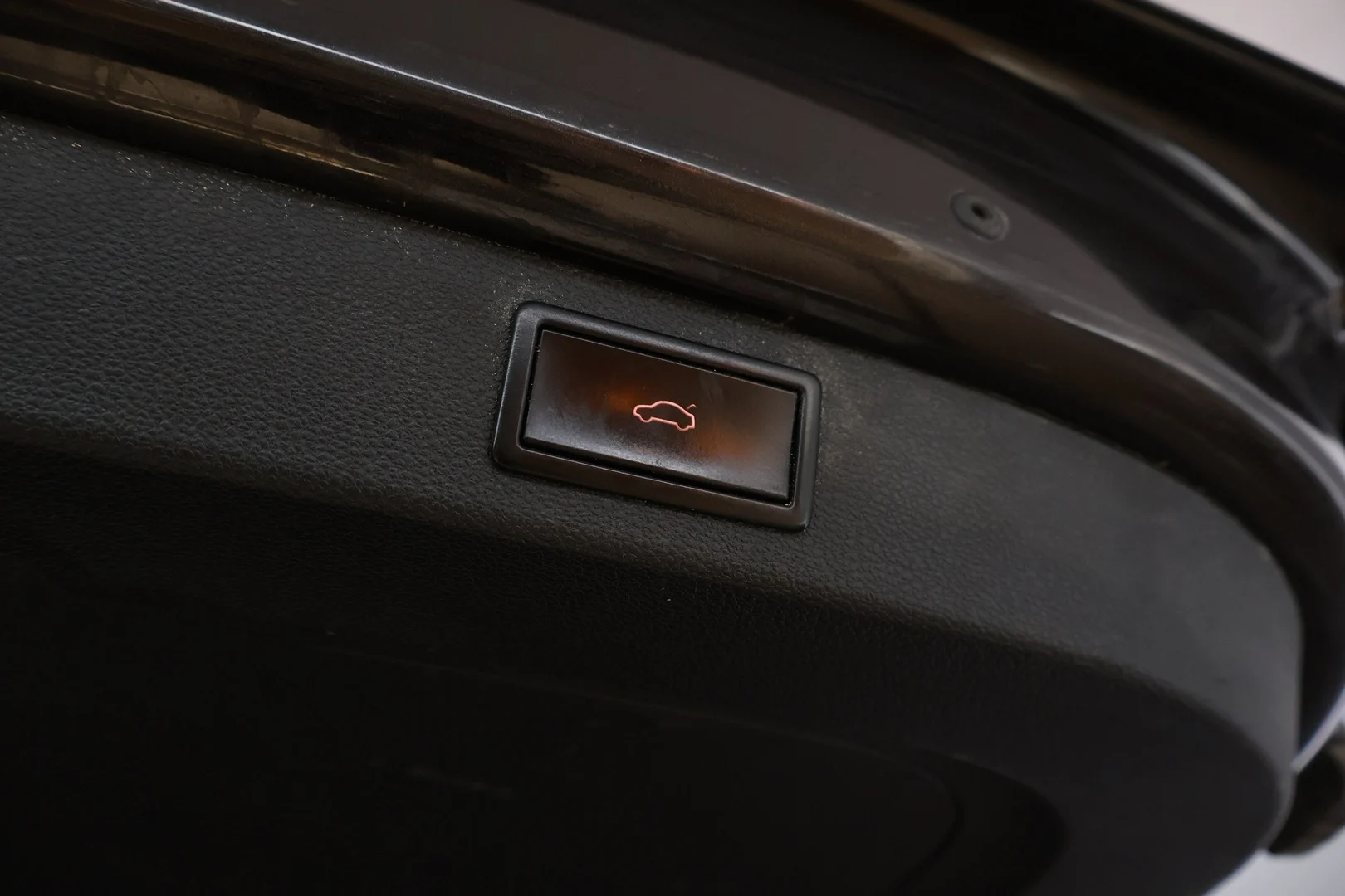 Car Image - 62urdYdRuncX3BusWFU8bM