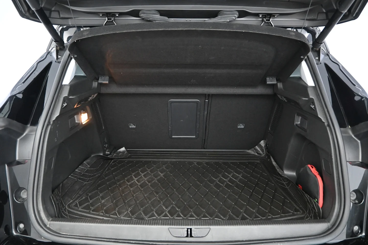 Car Image - 4125n6uC2gocKLblqXEJPs