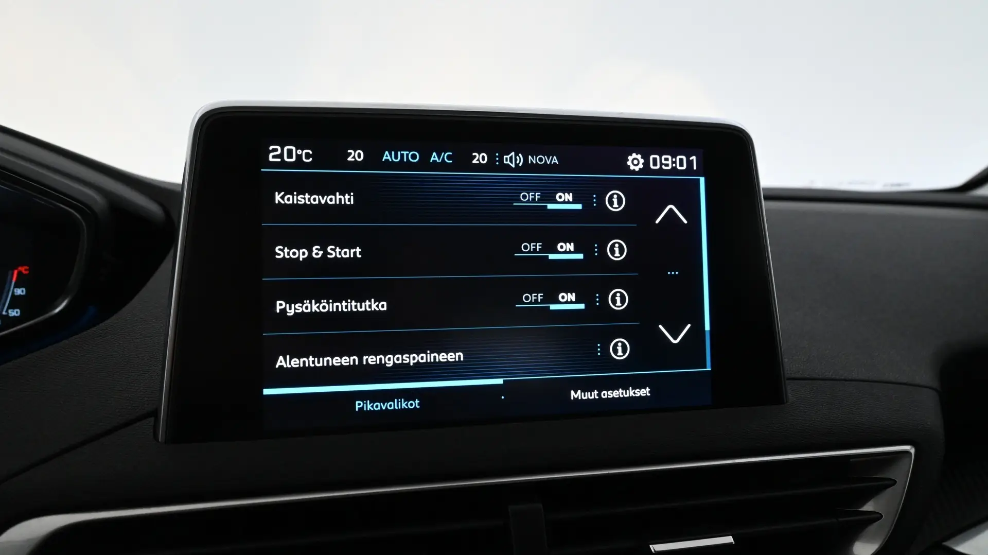 Car Image - 4ZQe2mzEq3YhB10Mxc7mvJ