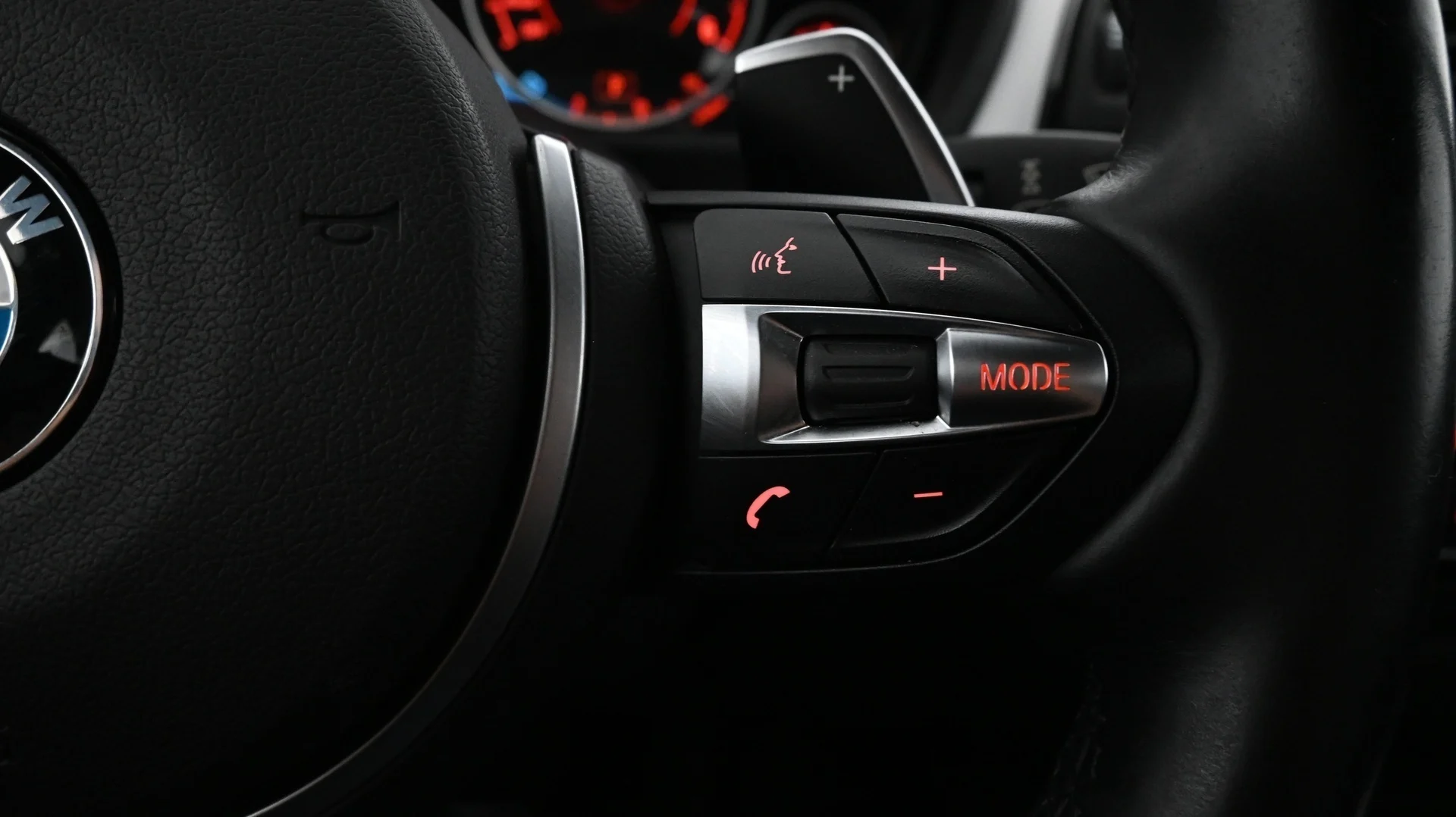 Car Image - 3SVPcXWaVLlm5ZdmaiCDaG