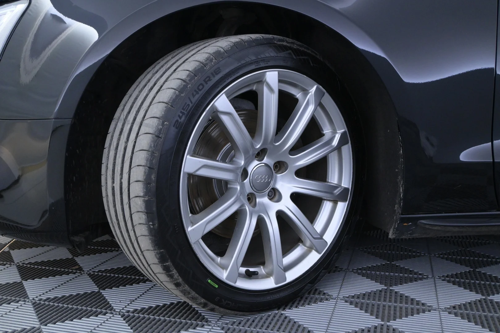 Car Image - 47ZqJrkHGz5SFhmRErNVIB